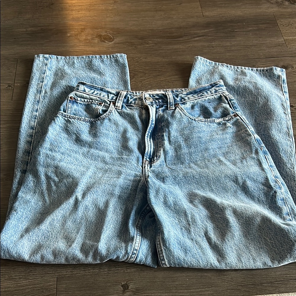 Abercrombie & Fitch Curve Love The Loose fit Light Wash